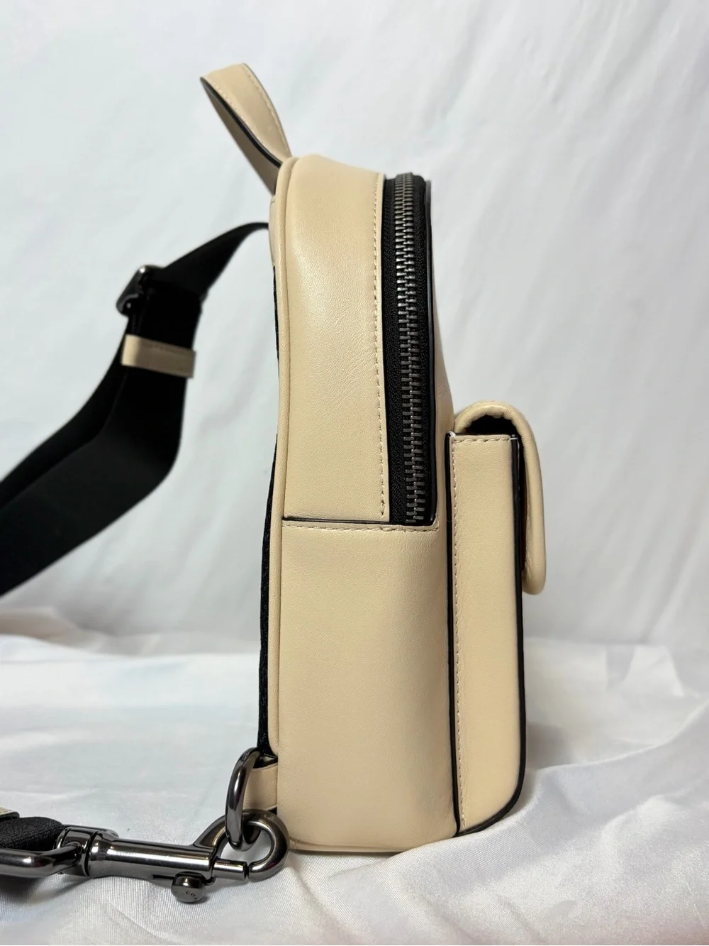 Coach Ivory Leather Small Turnlock Sling Backpack Crossbody Bag CAJ28